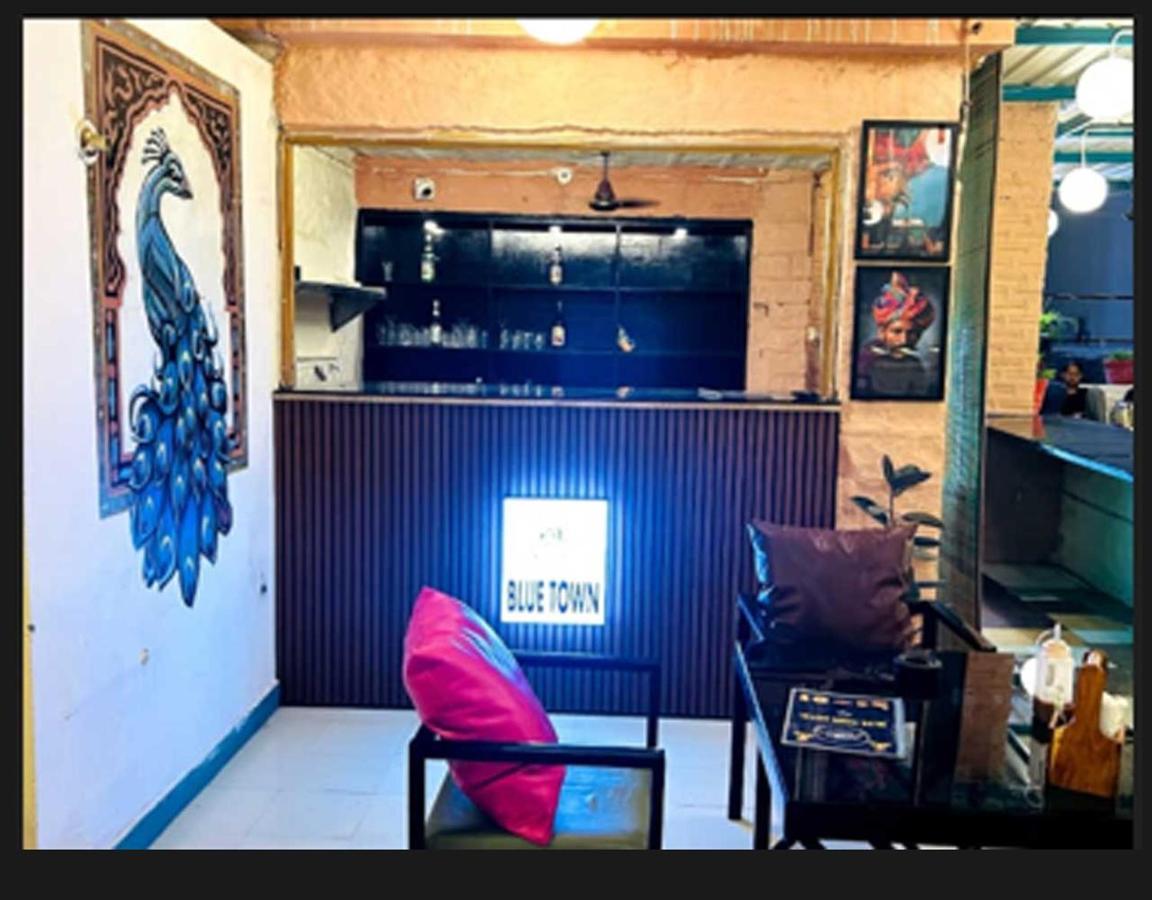 Blue Town Hostel & Cafe Джодхпур Экстерьер фото
