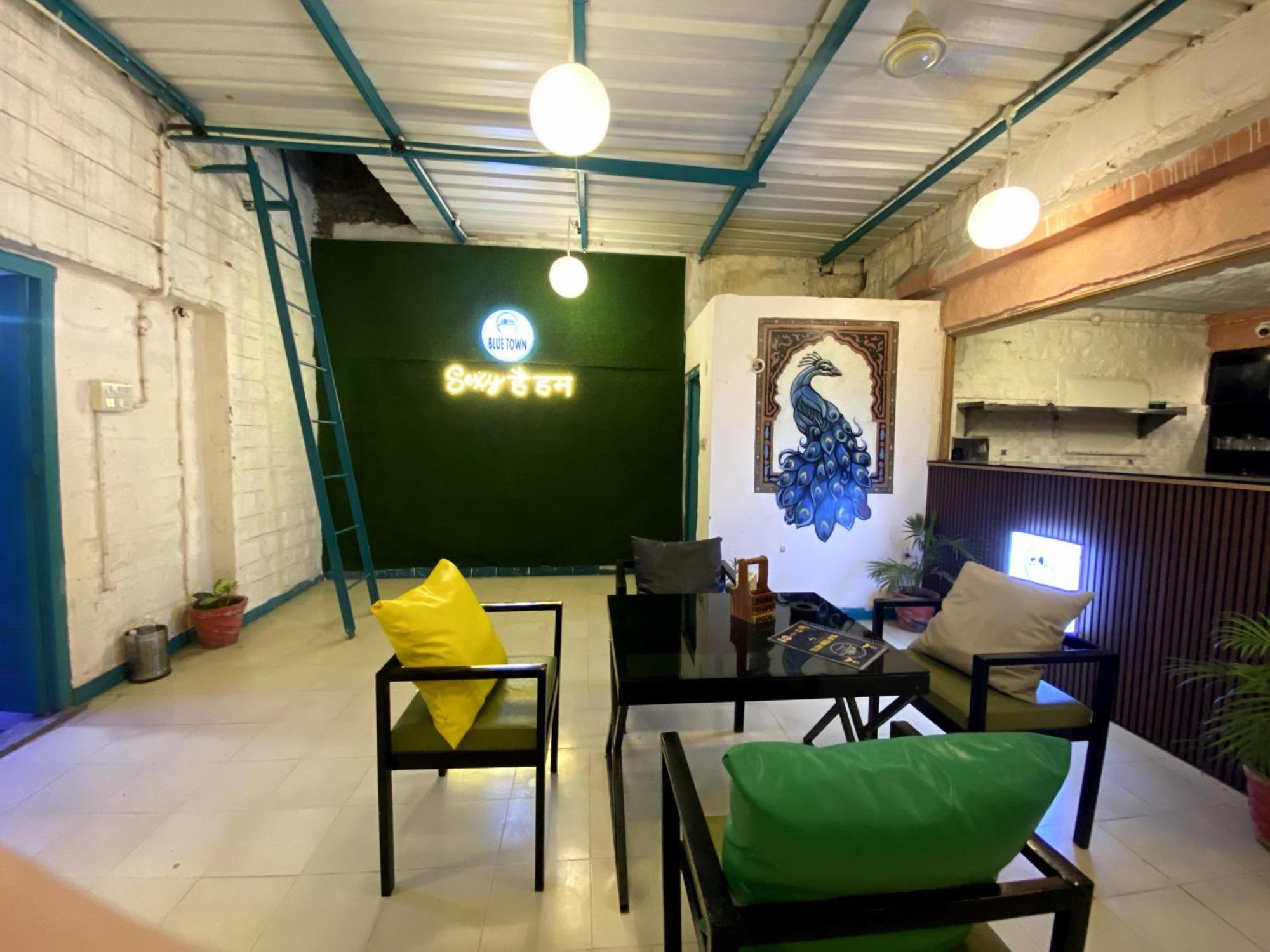 Blue Town Hostel & Cafe Джодхпур Экстерьер фото