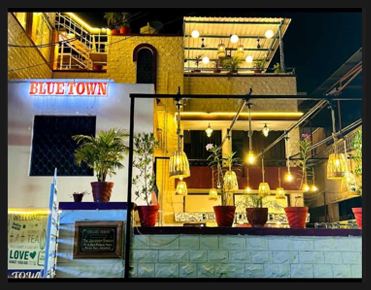 Blue Town Hostel & Cafe Джодхпур Экстерьер фото